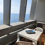 Sea View Centro - Zipser شقة *